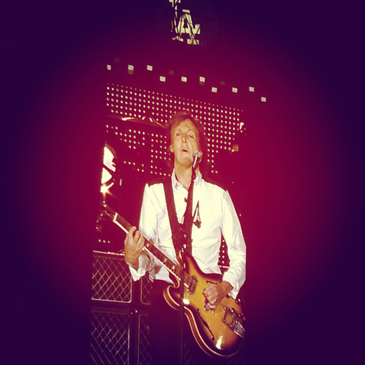LIVE/Paul-McCartney-Dodger-Aug-2014/Paul-McCartney-Dodger-2.JPG
