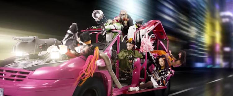 Grimes - Kill V. Maim