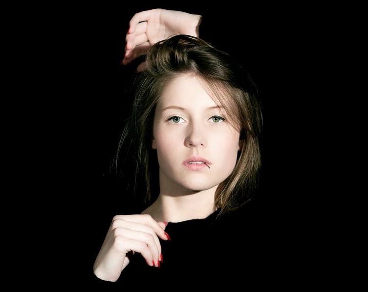 interviews/charlotte-de-witte-clocksound-plissken-interview-03.jpg