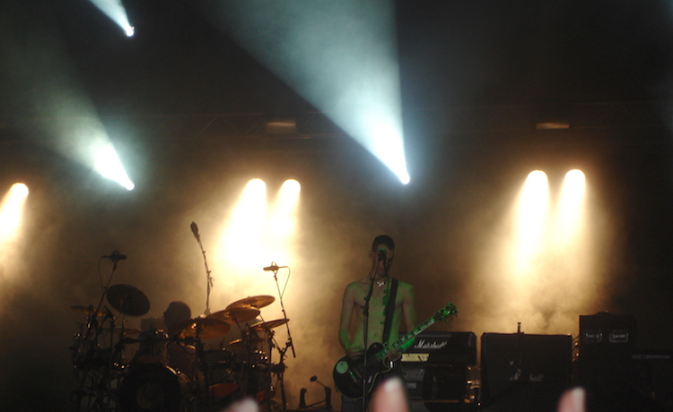 news/placebo-strike-twenty-plus-one-years-01-ros.JPG