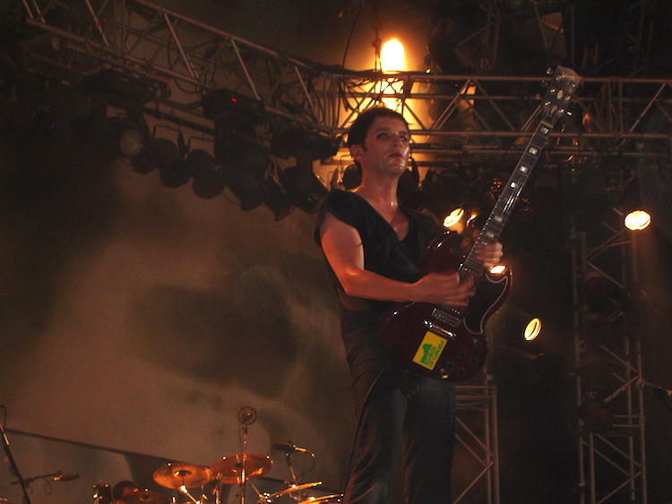 news/placebo-strike-twenty-plus-one-years-01-ros.JPG