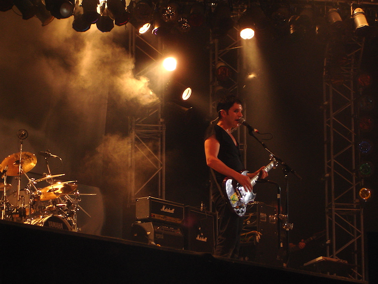 news/placebo-strike-twenty-plus-one-years-01-ros.JPG